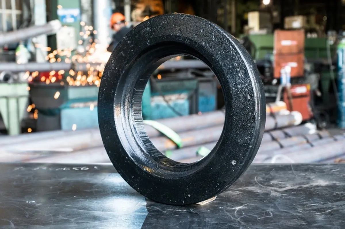Black forged ring